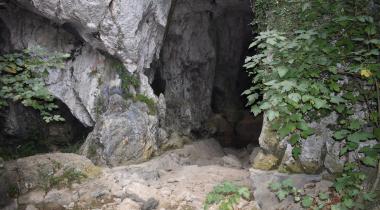 İnegöl Ayvaini Mağarası