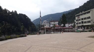 Hemşin Akyamaç Şelalesi Tabiat Parkı