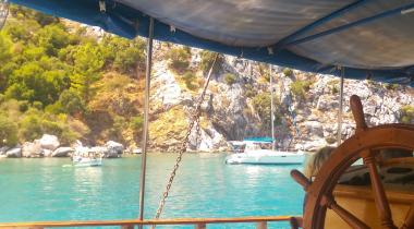 Porto Ceneviz Koyu