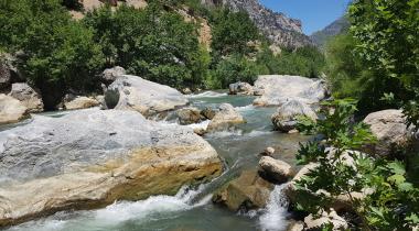 Kahramanmaraş Savruk Mağarası ve Şelalesi