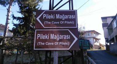 Pileki Mağarası