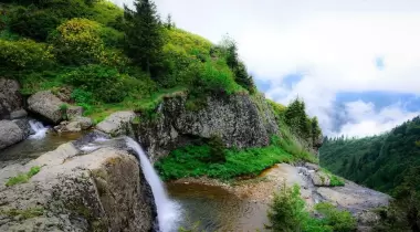 Samsun Sandıkgölü Şelalesi