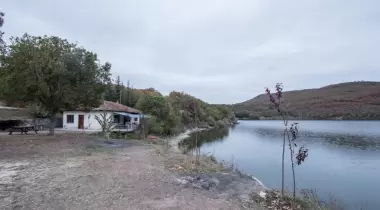 Zinav Gölü Tabiat Parkı