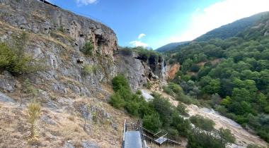 Sivas Dipsizgöl Şelalesi