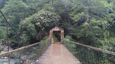 Arhavi Mençuna Şelalesi