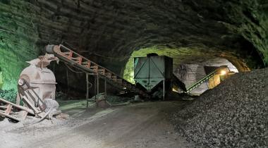 Iğdır Tuz Mağaraları