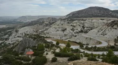 Serenler Tepesi Tabiat Parkı
