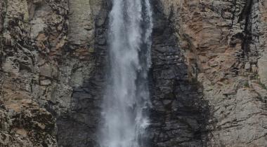 Bingöl Çır Şelalesi