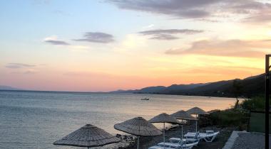 Zeus Beach & Camping