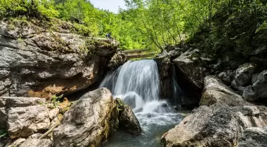 Bartın Arıkayası Şelalesi