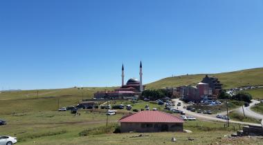 Trabzon Sultan Murat Yaylası Kamp Alanı