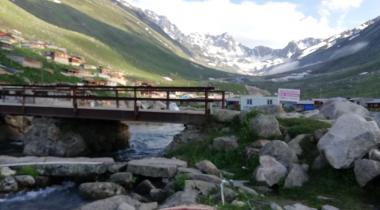 Yukarı Kavrun Yaylası Şahin Pansiyon Kafeterya