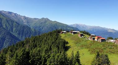 Pokut Yaylası Platoda Mola Yaylaevi
