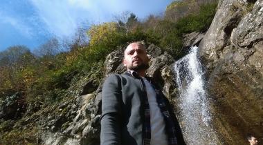Bardnala Şelalesi