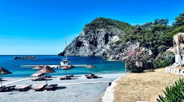 Aşı Koyu Plajı