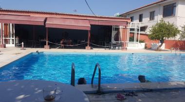 Yat Camping Motel