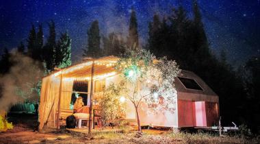 Mona Glamping Tiny House Caravan Suites