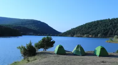 Kızılhisar Göleti - Uşak Camping