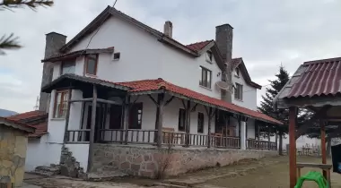 Sarıalan Dağevi