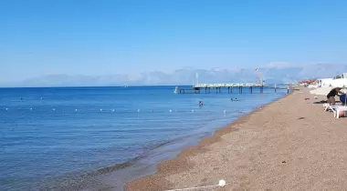 Red & White Beach