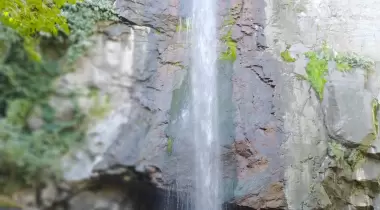 Su Uçan Şelalesi