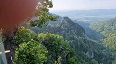 Kartepe Ayrı Gezegen Cam Teras