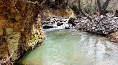 Su Uçan Şelalesi