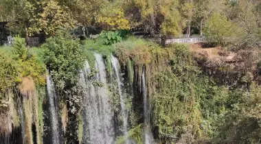 Antalya Yukarı Düden Şelalesi