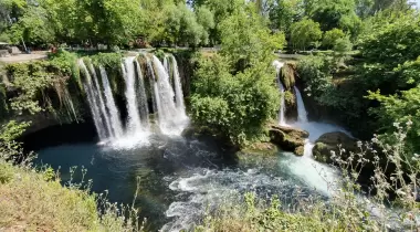 Antalya Yukarı Düden Şelalesi