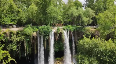 Antalya Yukarı Düden Şelalesi