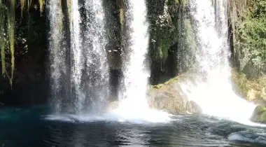 Antalya Yukarı Düden Şelalesi