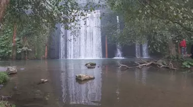 Hacıkara Şelalesi