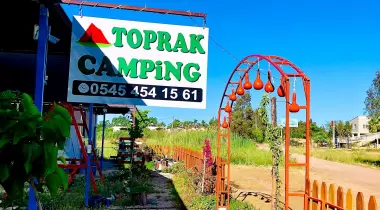 Toprak Camping