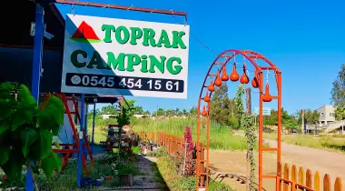 Toprak Camping