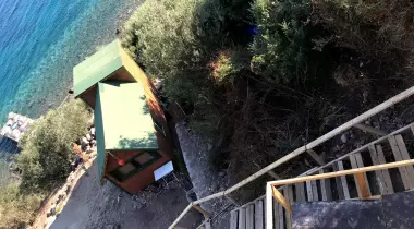 Marina cafe kamp