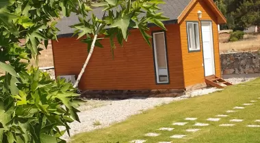 Kovan Bungalow & Camping