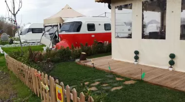 Kirpi Camping Karavan Parkı