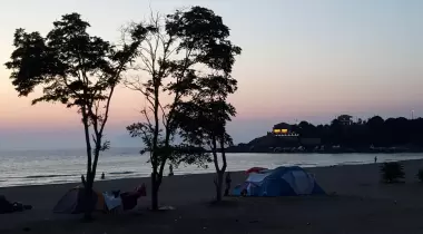 Mugada Ücretsiz Kamp Alanı