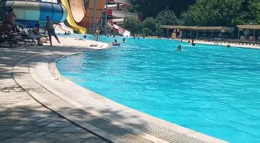 Havuzlu Bahçe Camping
