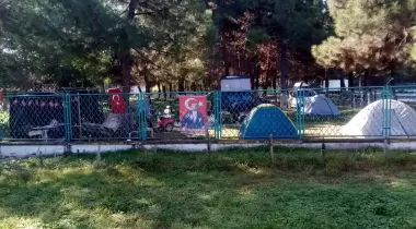 Alaçam Öğretmenevi Karavan Kamping