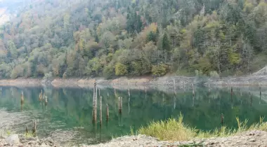 Sülüklü Göl Tabiat Parkı
