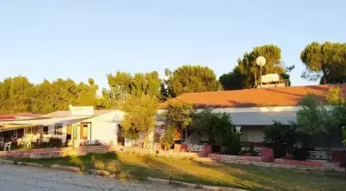 Alphan Tatil Köyü