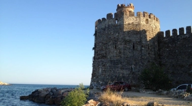 Mamure Kalesi