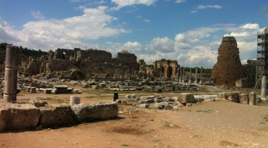 Perge Antik Kenti