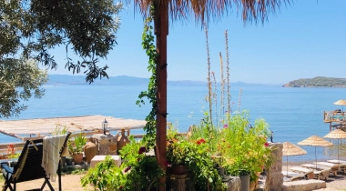 Kafadar Beach Club & Glamping