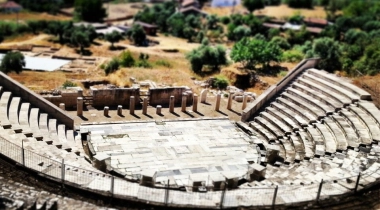 Metropolis Antik Kenti