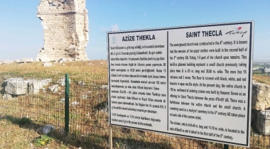 Aya Thecla Kilisesi