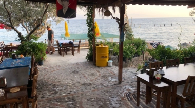 Kafadar Beach Club & Glamping