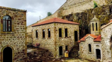 Kızlar Manastırı (Panagia Theoskepastos Monastery)