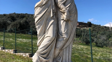 Metropolis Antik Kenti